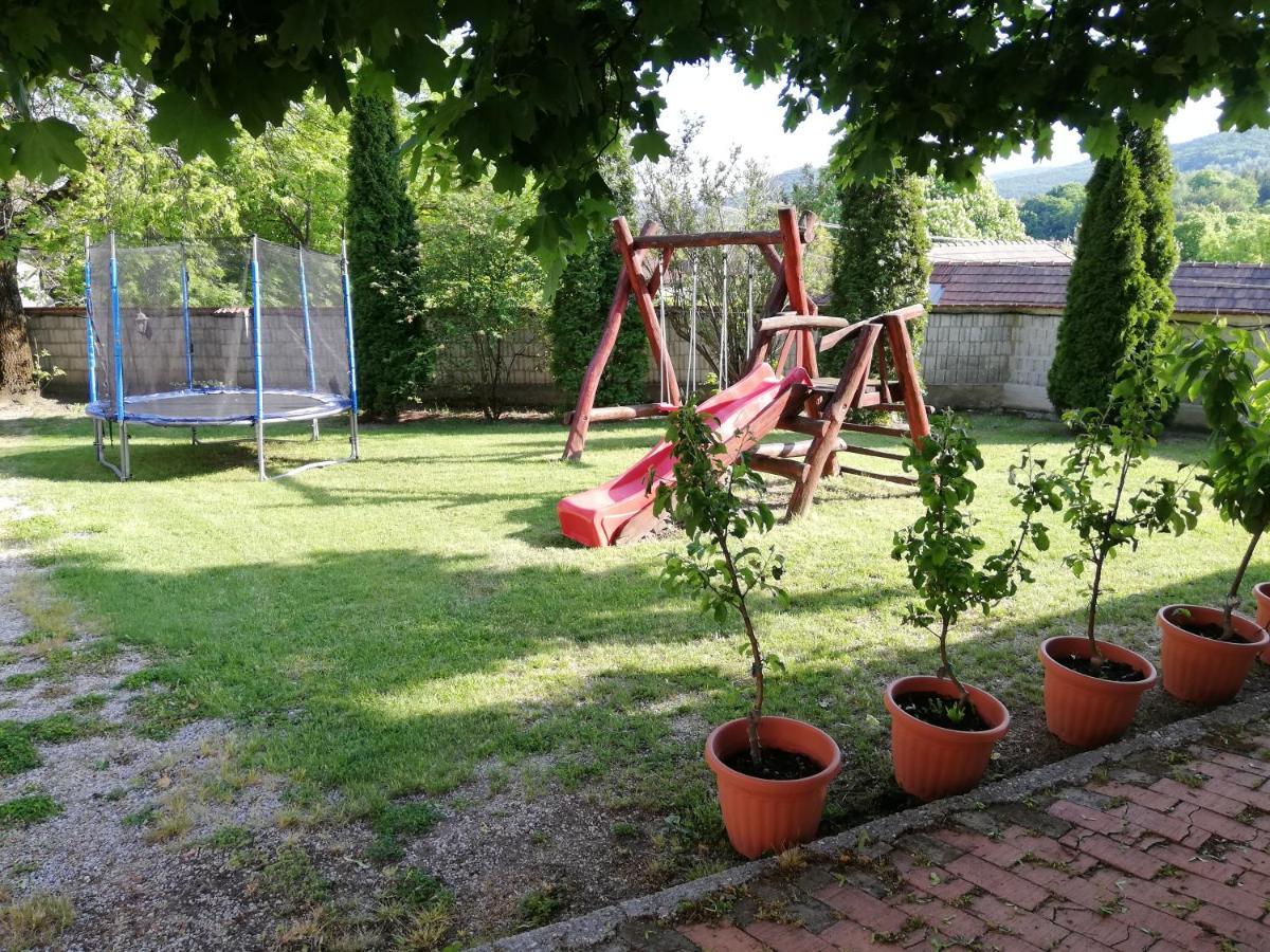 Olze Panzio Bed and Breakfast Erdőbénye Exteriör bild